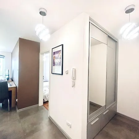 Downtownapartments Andy Air-conditioned, Underground Parking Available Rzeszów
