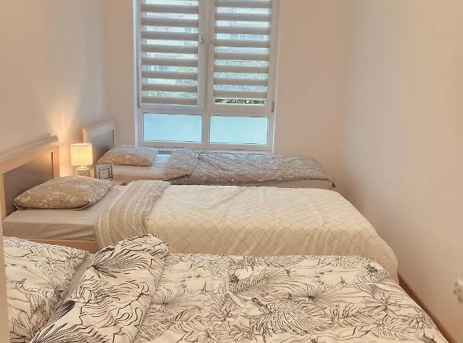 Downtownapartments Andy Air-conditioned, Underground Parking Available Ряшів